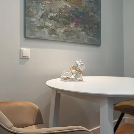 Flowers Apartment