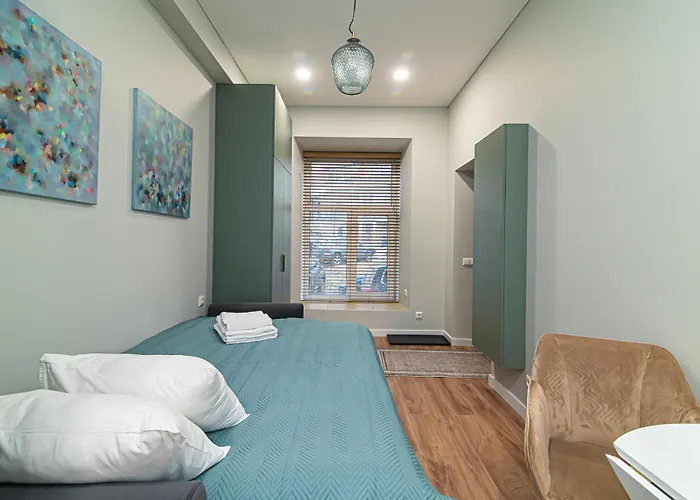 Flowers فيلنيوس